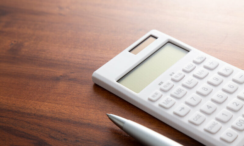 資金調達を行うこと。