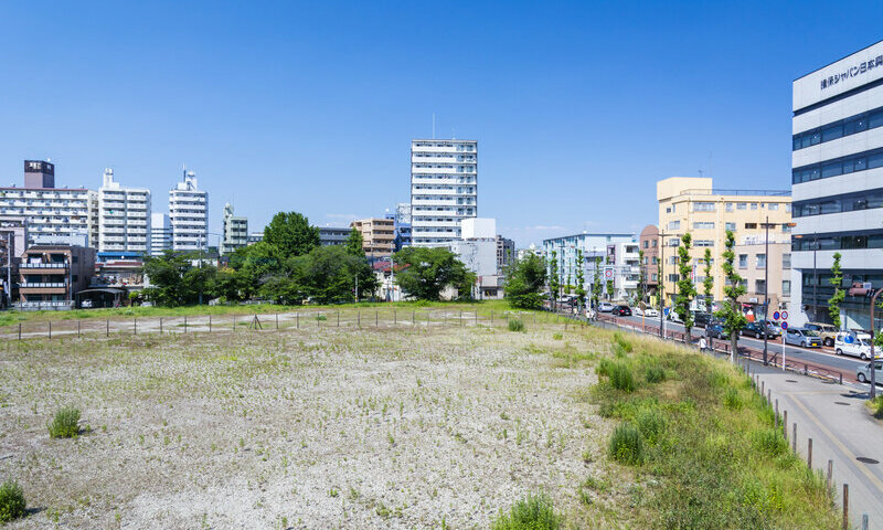 分譲住宅の定期借地権として貸し出すか、クリニックなどの店舗系用地として貸し出す事で高い地代が望める